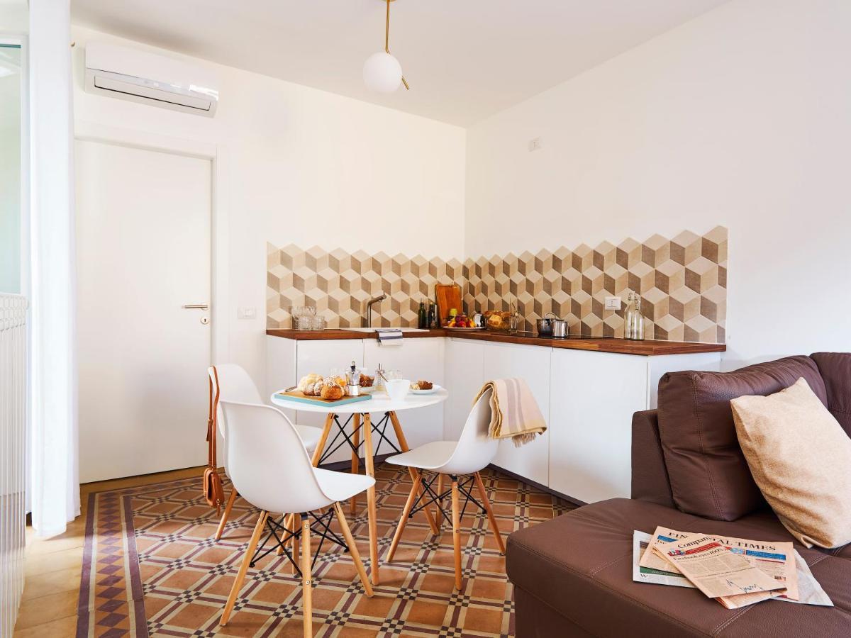 23 Lake Sweet Home Como Bagian luar foto