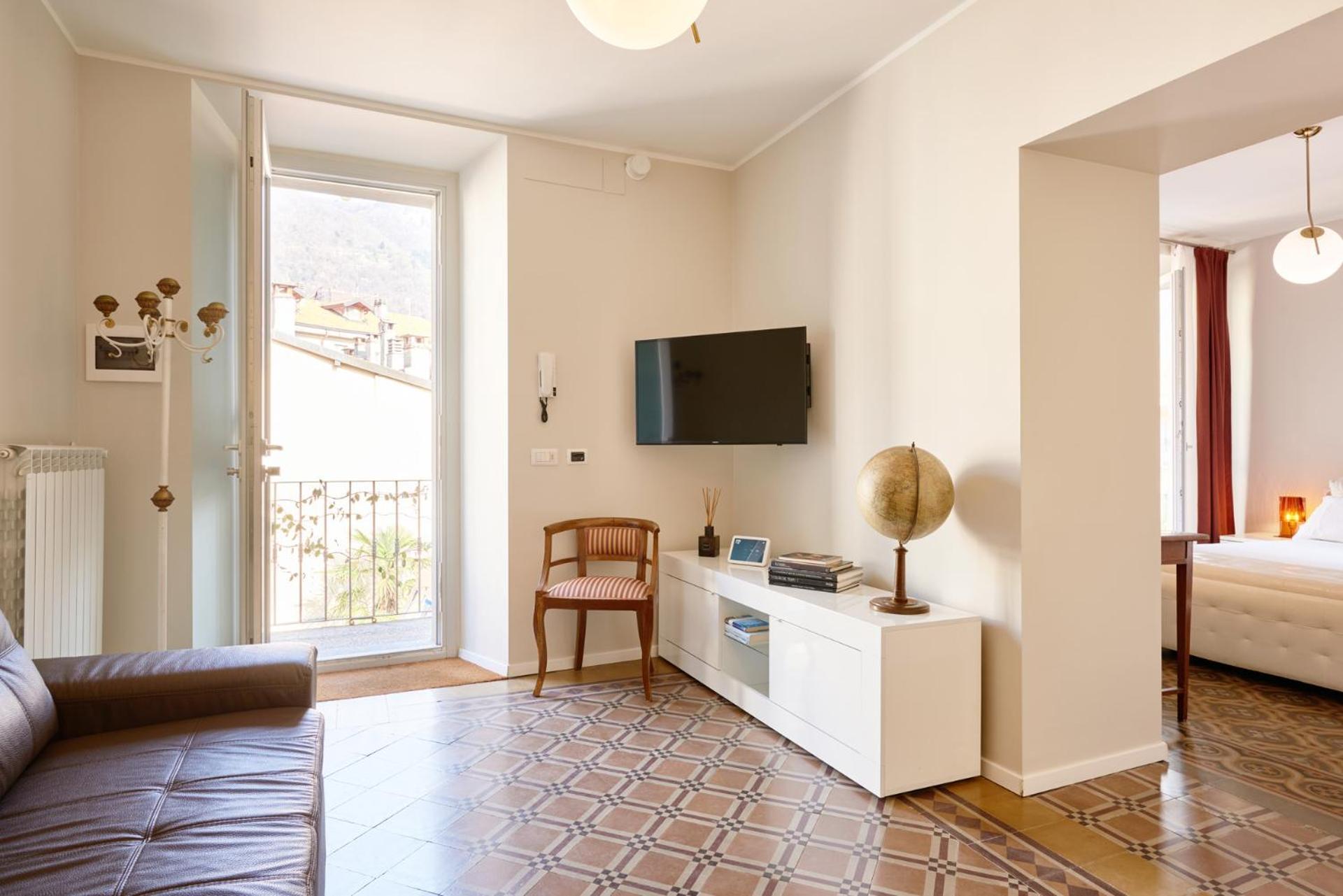 23 Lake Sweet Home Como Bagian luar foto